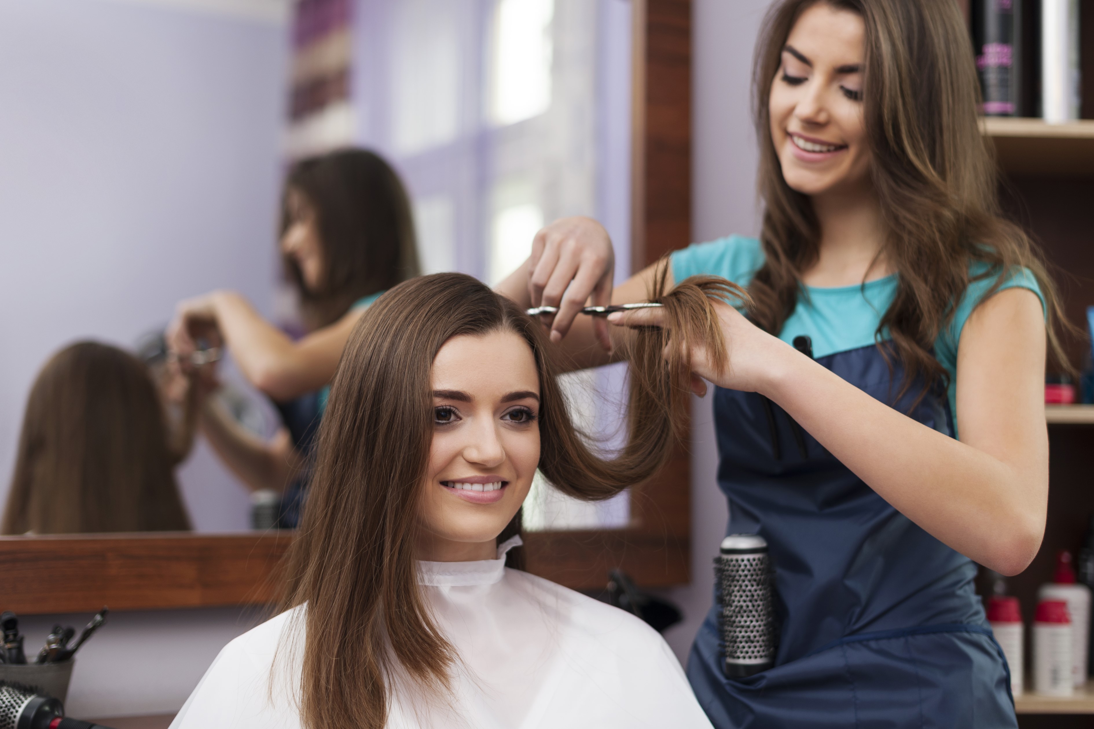 Tips To Book The Perfect Hair Appointment Online